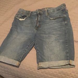 Universal thread Jean shorts size 14